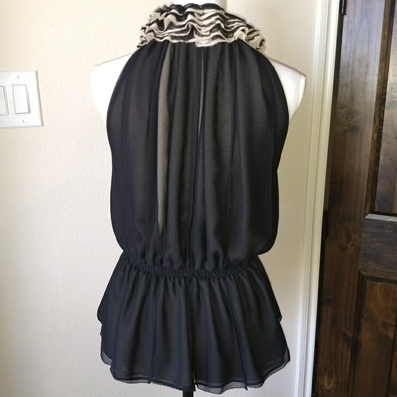 Robert Rodriguez Ruffle Top - Picture 3 of 6